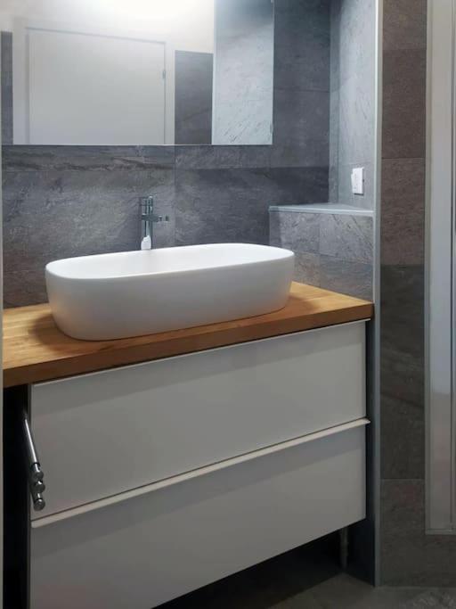Monte Nero Apartment Mediolan Zewnętrze zdjęcie